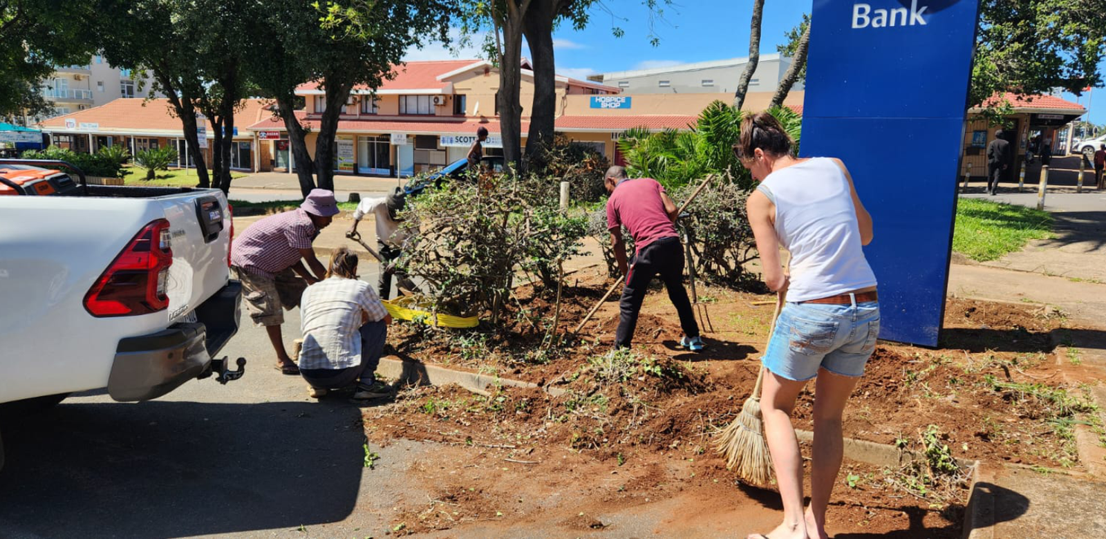 Dedicated to making Scottburgh aCleaner, Greener, More Beautifulplace to live!