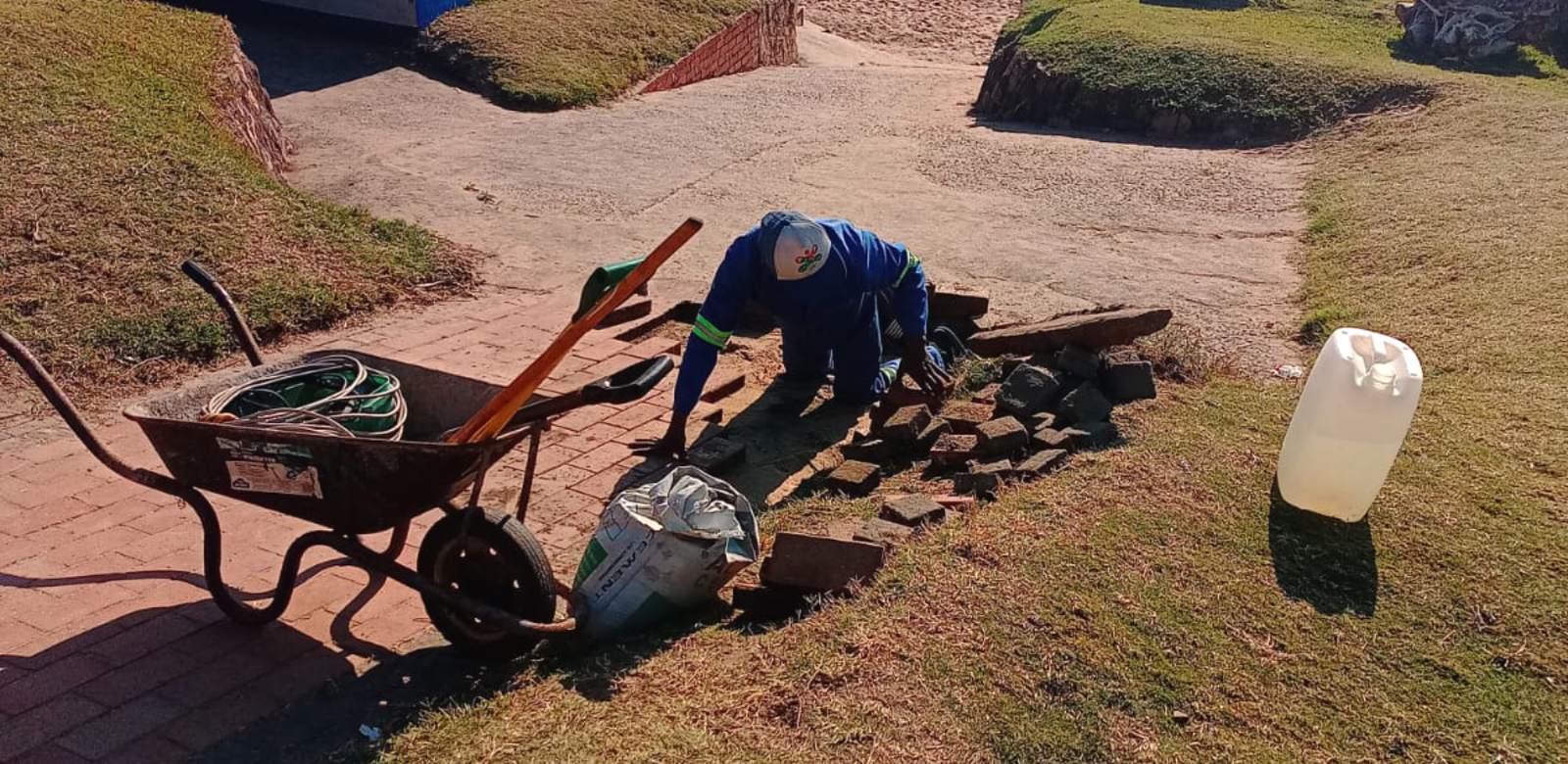 Dedicated to making Scottburgh aCleaner, Greener, More Beautifulplace to live!